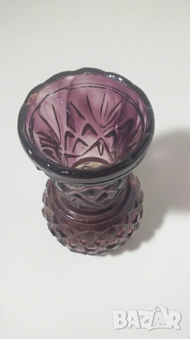 2 ретро малки лилави стъклени вази, снимка 6 - Вази - 51432916