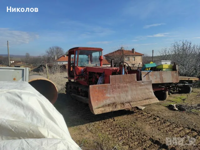 Трактор с гребло 
