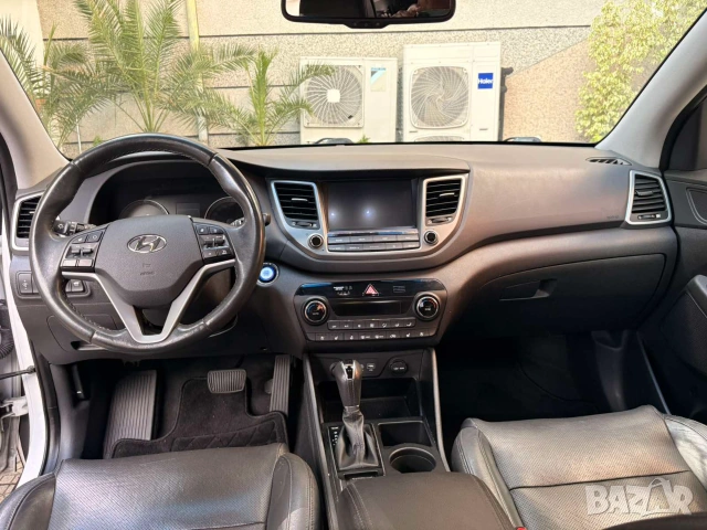 Hyundai Tucson  1.6 TGDI , снимка 10 - Автомобили и джипове - 54998250