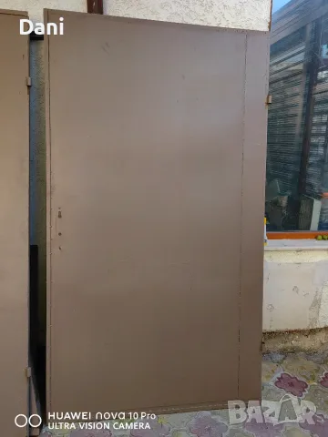 Гаражна метална врата - 150€ , снимка 3 - Гаражни врати - 55364121