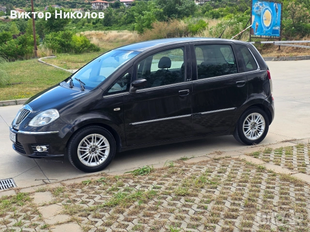 Lancia Musa Facelift 1.4i Ланчия Муза Фейслифт, снимка 4 - Автомобили и джипове - 55083749