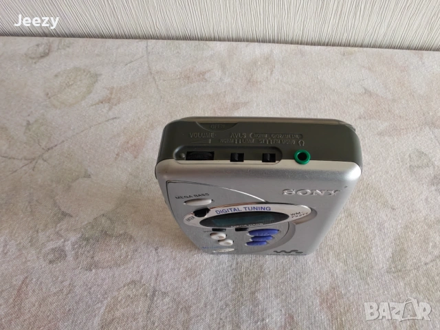 Sony Walkman WM-FX277, снимка 3 - Радиокасетофони, транзистори - 54619350
