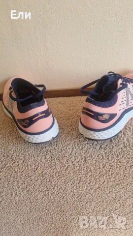 Чисто нови, оригинални New balance № 39!, снимка 4 - Маратонки - 55326642