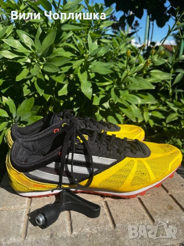 Шпайкове Adidas Arriba 4, 40 2/3, снимка 2 - Други спортове - 54916559