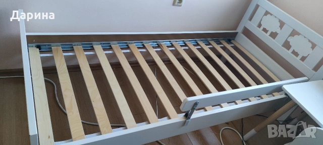 Детско легло с парапет + матрак , снимка 3 - Мебели за детската стая - 54340170