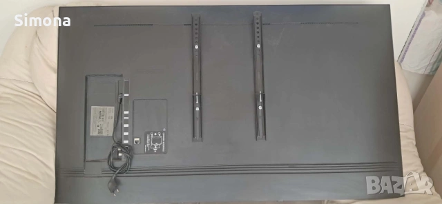 Samsung 50” 4K Smart TV + стойка за стена, снимка 7 - Телевизори - 54422130
