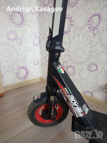 тротинетка aprilia sr 2, снимка 10 - Друга електроника - 54509780
