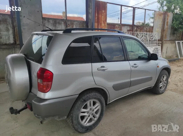 Toyota Rav4 2.0vvti 150кс - На части, снимка 3 - Автомобили и джипове - 55304198