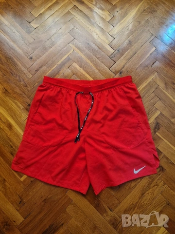Страхотни мъжки къси шорти NIKE размер M , с джобове , с клин , , снимка 5 - Къси панталони - 55128447