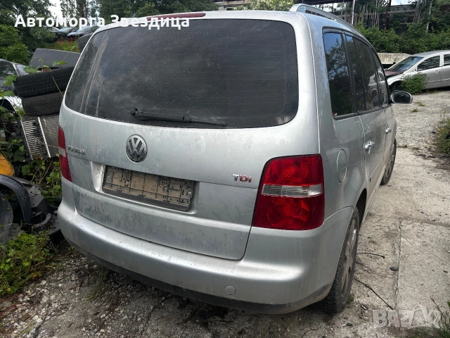 VW touran на части , снимка 3 - Автомобили и джипове - 54972797