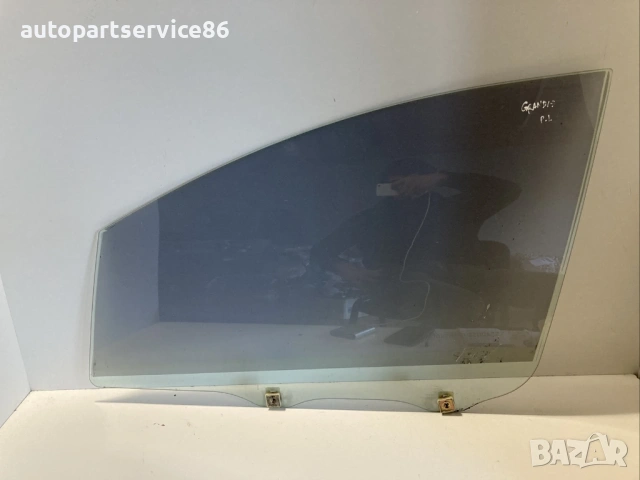 Стъкло за предна лява врата за Mitsubishi Grandis 2.0 D (2005)