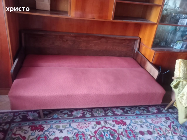 Продавам разтегателен диван, снимка 2 - Дивани и мека мебел - 54308203