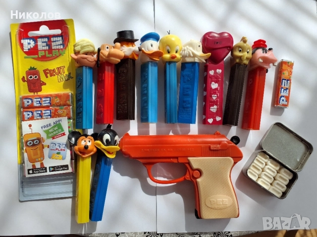 PEZ стари диспенсери 
