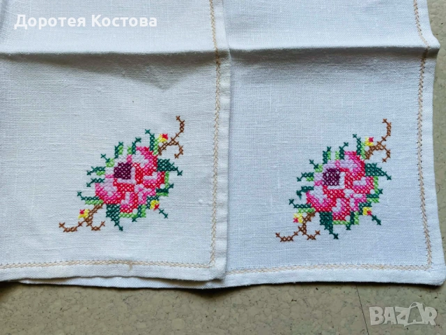 Красиви ръчно бродирани салфетки с рози от Англия, 5 бр, 