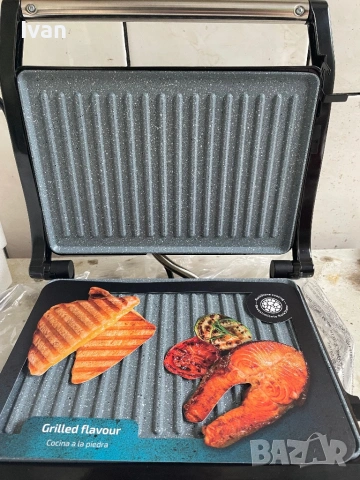 Грил скара Cecotec Rock’nGrill 1000W нова