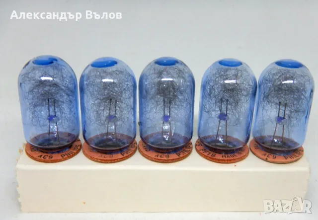 Винтидж крушки за светкавица Philips Photoflux PF1B 5 бр. в опаковка, снимка 3 - Антикварни и старинни предмети - 55464600
