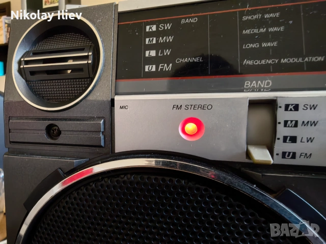 Ретро касетофон Boombox Sharp GF-454H – Перфектно състояние! Работещ!, снимка 11 - Радиокасетофони, транзистори - 54856330