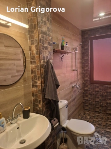 Луксозен апартамент център, снимка 8 - Квартири, нощувки - 54918259