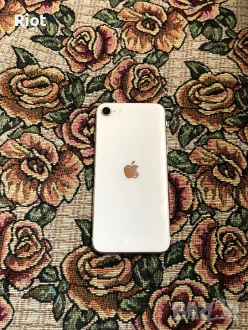 Продавам iPhone SE 2 2020г , снимка 3 - Apple iPhone - 54618193