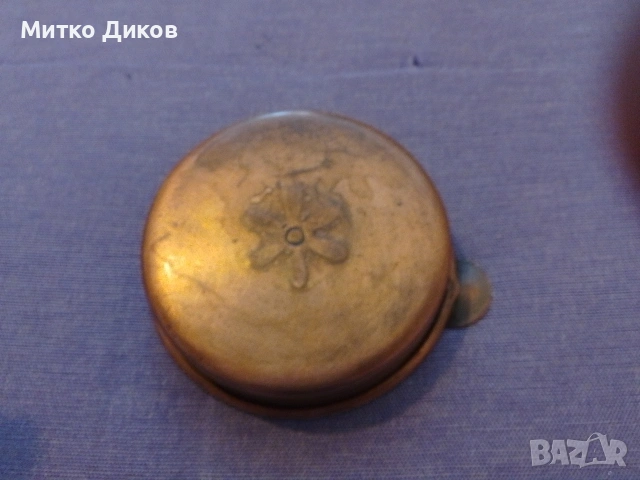 меден пепелник винтидж ги 12 см, снимка 3 - Декорация за дома - 54957354