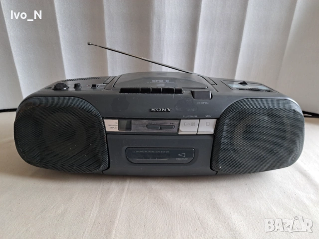 Радио Sony CFD-6.