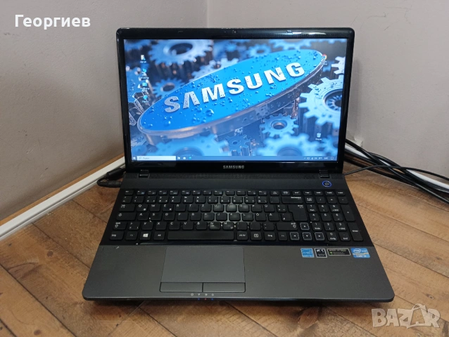 Лаптоп Samsung NP300E / 15,5"