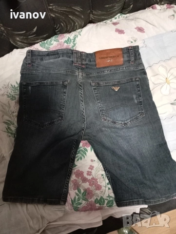 Emporio Armani Milano къси дънкови панталони , снимка 4 - Къси панталони - 55124419