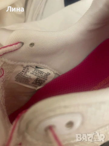 Дамски маратонки Nike, снимка 7 - Маратонки - 54985003