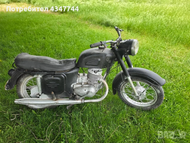 Мотоциклет Ковровец 175
