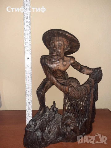 Дървени фигури