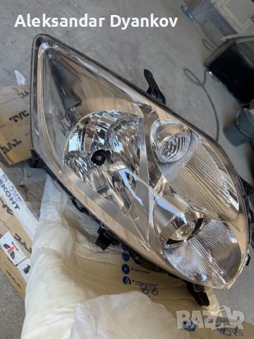 Нов! Десен фар за Toyota Auris 2007-2010г, снимка 3 - Части - 54110533