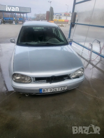 Фолцваген Голф 4 - 1.9 , 110 коня, снимка 2 - Автомобили и джипове - 54115388