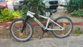 Детски велосипеди Rockrider st100, снимка 1