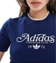 18€. Нов. Дамски оригинален кроп топ. adidas Originals Graphic Badge Slim 3-Stripes Tee . , снимка 4