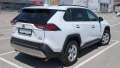Toyota RAV4 Hybrid 2.5 AWD (4x4) XLE eCVT Видеорегистратор 12' Мултимедия, снимка 3