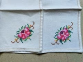 Красиви ръчно бродирани салфетки с рози от Англия, 5 бр, , снимка 1