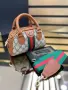 дамски чанти Gucci , снимка 7