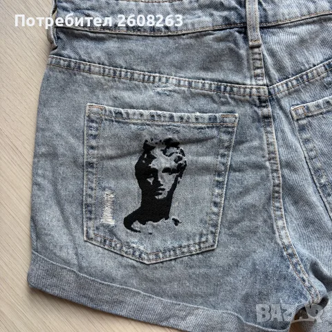 Дънкови къси панталони H&M, снимка 5 - Къси панталони и бермуди - 55435797