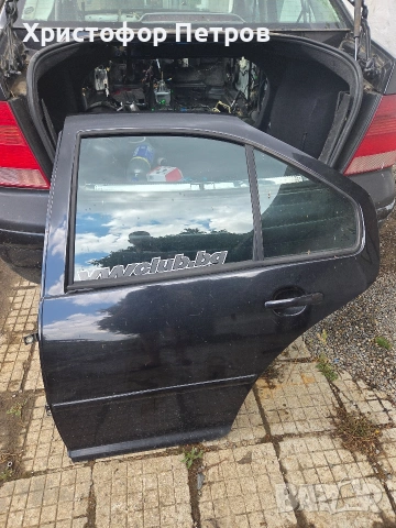 врати vw bora седан, снимка 3 - Части - 55093936