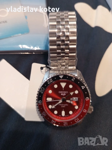 Seiko5 Sports GMT Passion red