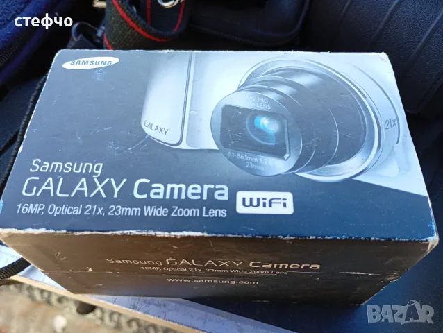 Предлагам перфектна фотокамера Samsung galaxy Camera EK GC110