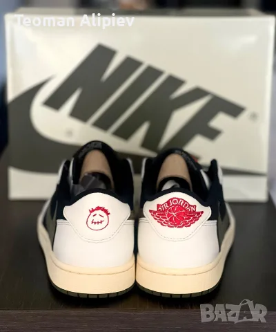 Travis Scott, Air Jordan 1, 42 EU, снимка 5 - Ежедневни обувки - 55340801