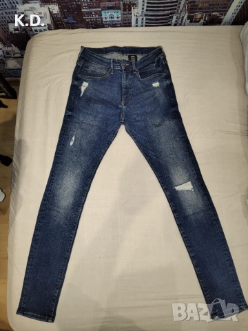 Мъжки дънки H&M с distressed ефект