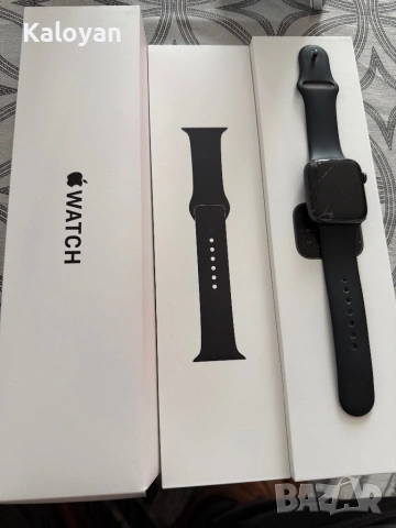 Apple Watch SE, снимка 3 - Смарт часовници - 53995041