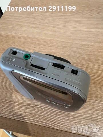 Уокмен с радио Sony Walkman за ремонт / части, снимка 3 - Друга електроника - 54639453