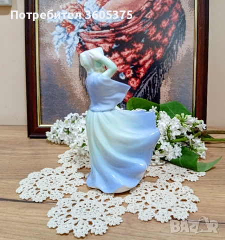 Порцеланова фигура" английски костен порцелан , снимка 3 - Колекции - 54794752