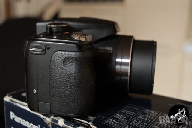 Panasonic Lumix FZ62 с 24х оптичен зуум и 1920x1080 видео, снимка 7 - Фотоапарати - 54541472