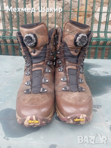 Ловни обувки Zamberlan LYNX MID GTX RR BOA с „Gore-tex“ мембрана, снимка 4 - Екипировка - 54641667
