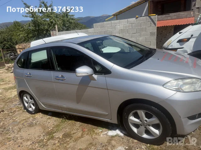 HONDA FR-V 2000cc бензин 6-степента ръчна скоростна кутия, снимка 3 - Автомобили и джипове - 55671936
