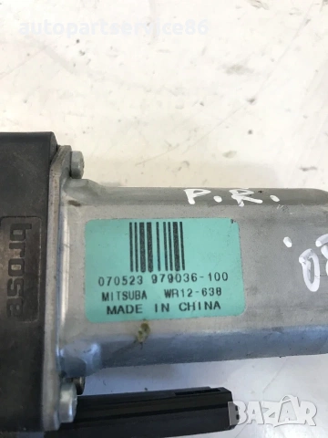 Стъкломотор за предна дясна врата за Ford C-Max (2008) 979036-100, снимка 3 - Части - 55091783